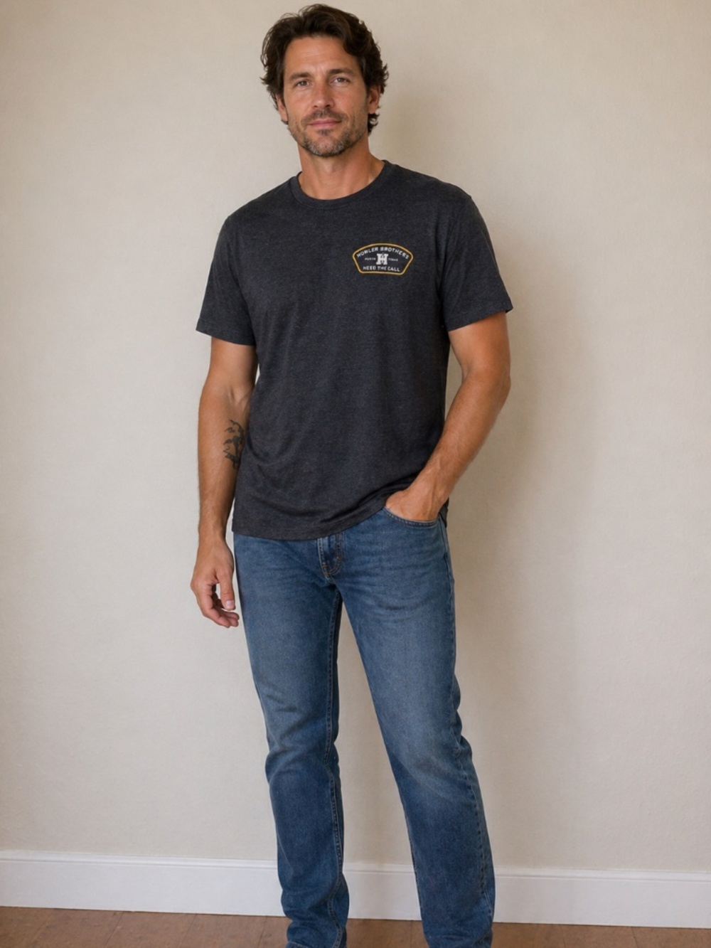 Howler Brothers Graphic T-Shirt Men's LG Charcoal Casual